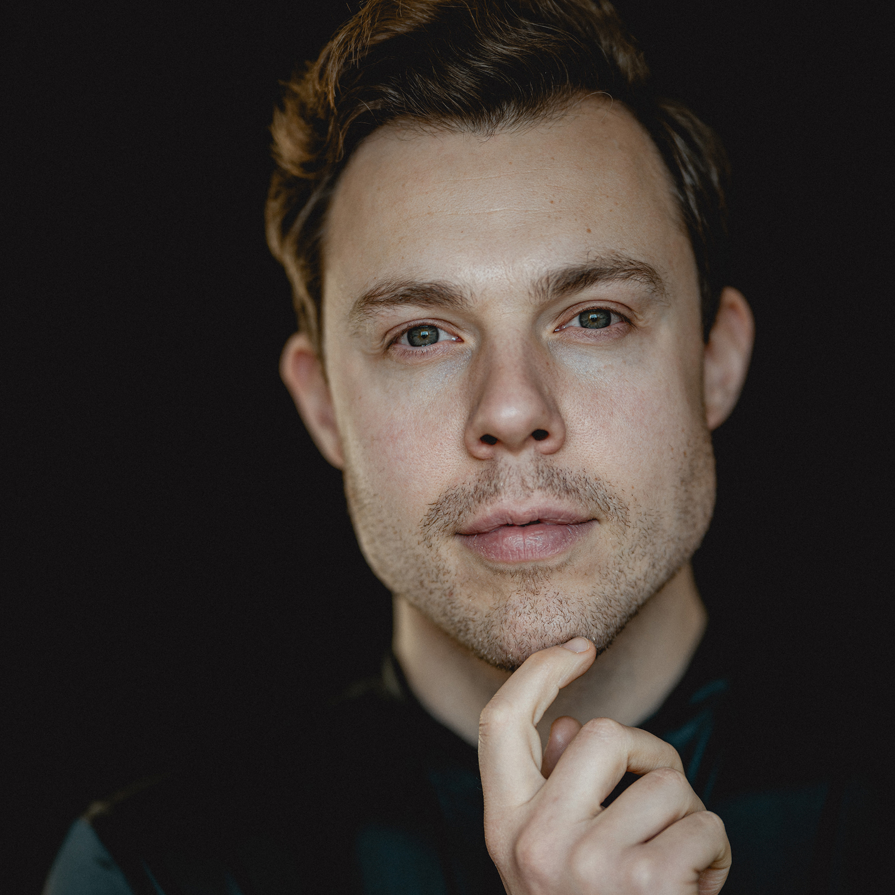 <a class="vita" href="https://gandersheimer-domfestspiele.de/vita-dominik-mueller/?iframe=true">Dominik Müller</a>